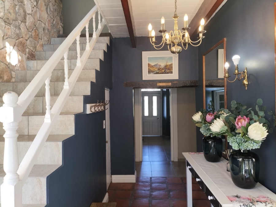 8 Bedroom Property for Sale in Stilbaai Oos Western Cape